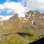 Foto2055 Rif G Larcher al Cevedale mit Aufstiesgweg Zufallspitze M. Cevedale in Wolken